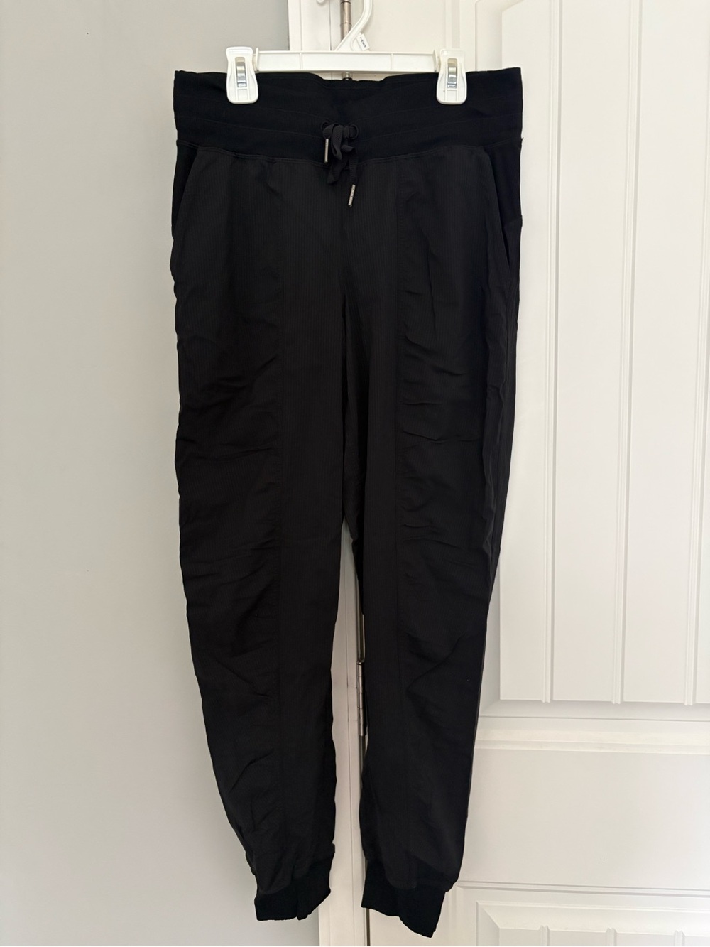 Lululemon Dance Studio Joggers | Size 6